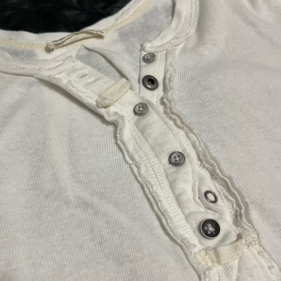 Free People/We The Free | Women’s Heritage Henley Top | Size XS - Picture 4 of 13